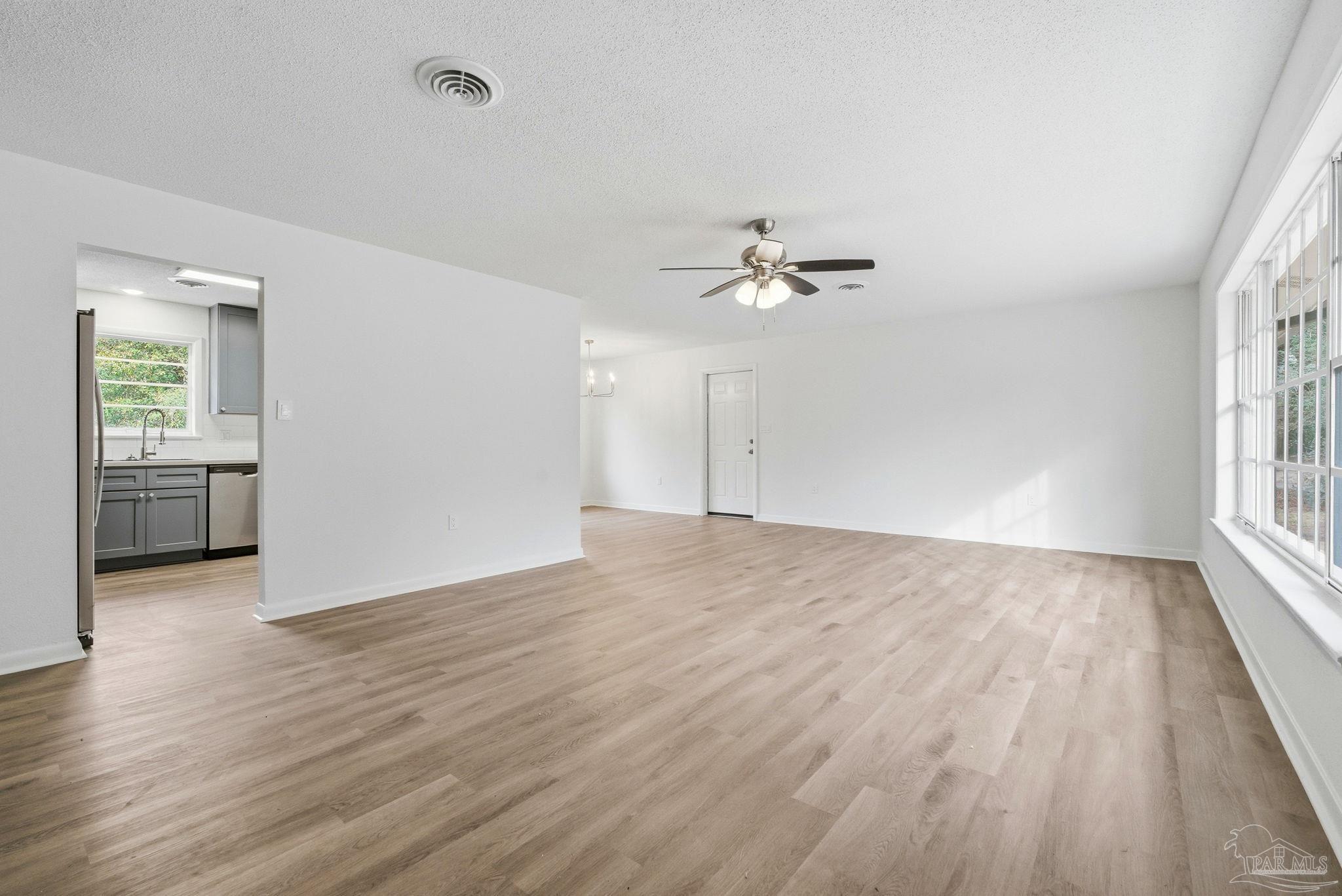 6534 Berryhill Rd