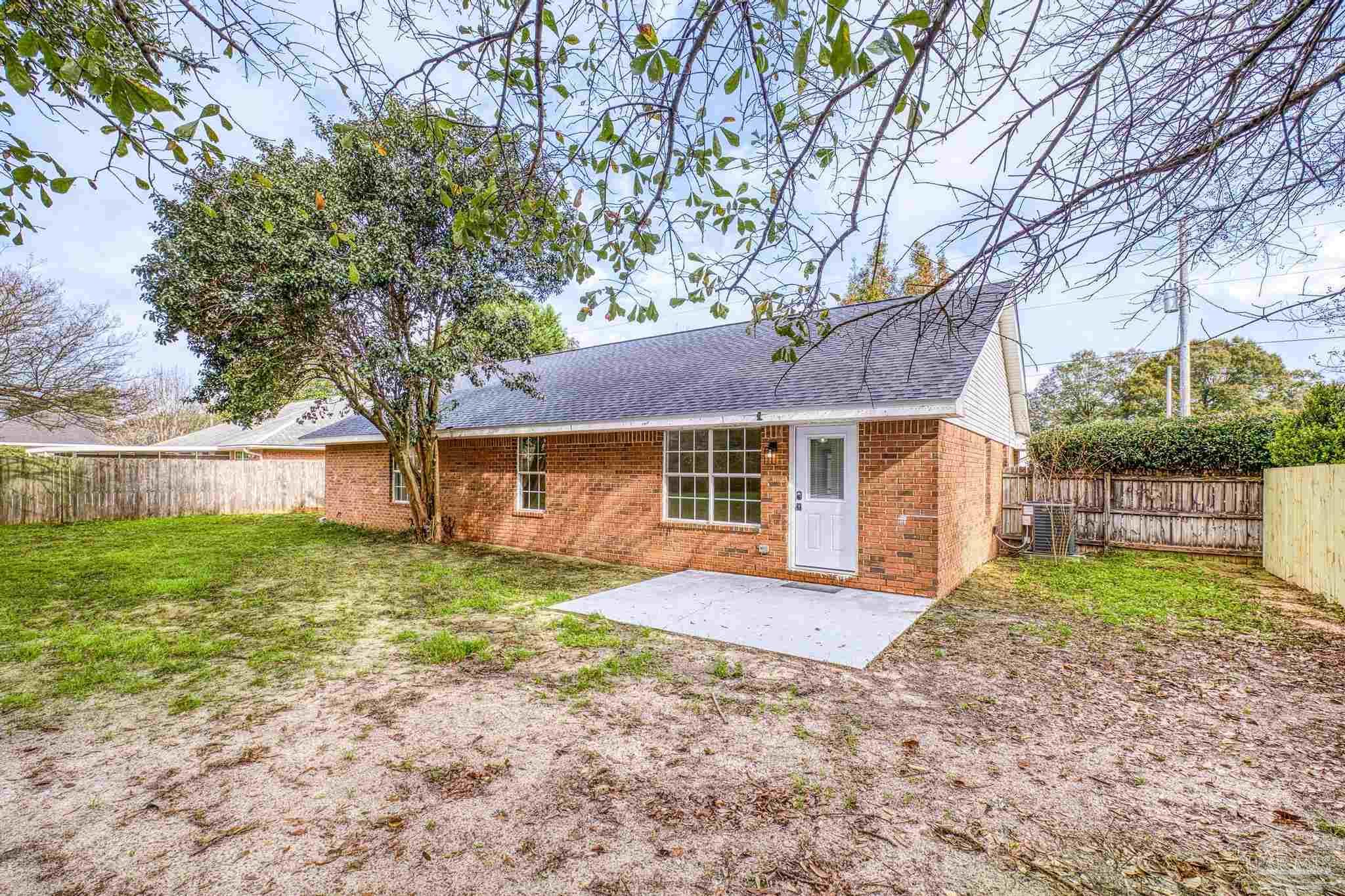 6555 Eagle Crest Dr