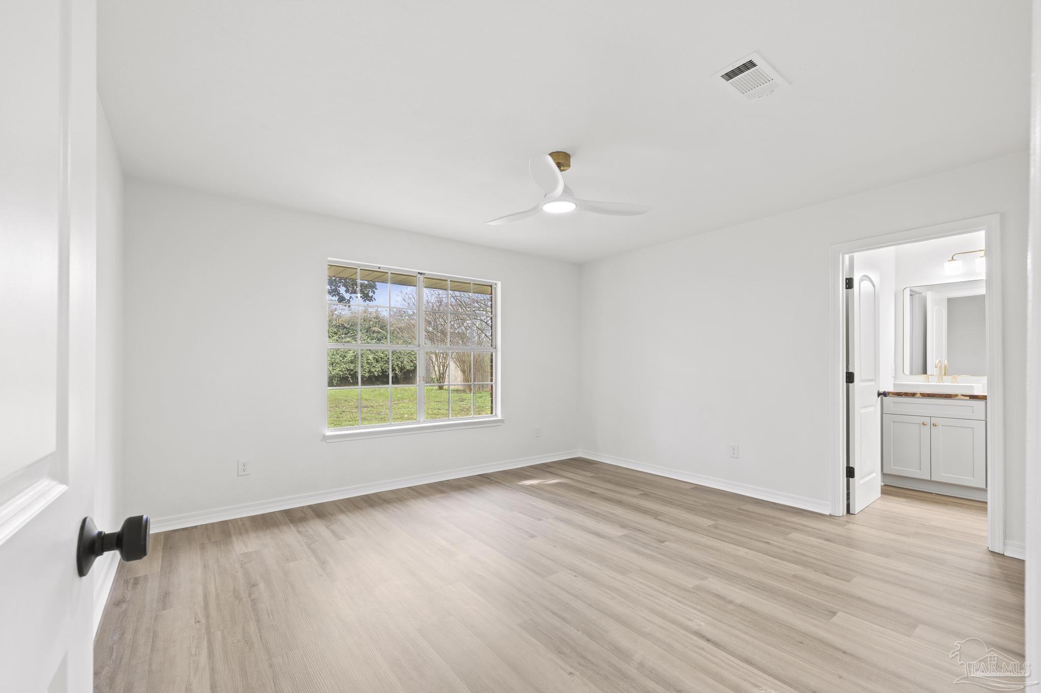 6555 Eagle Crest Dr