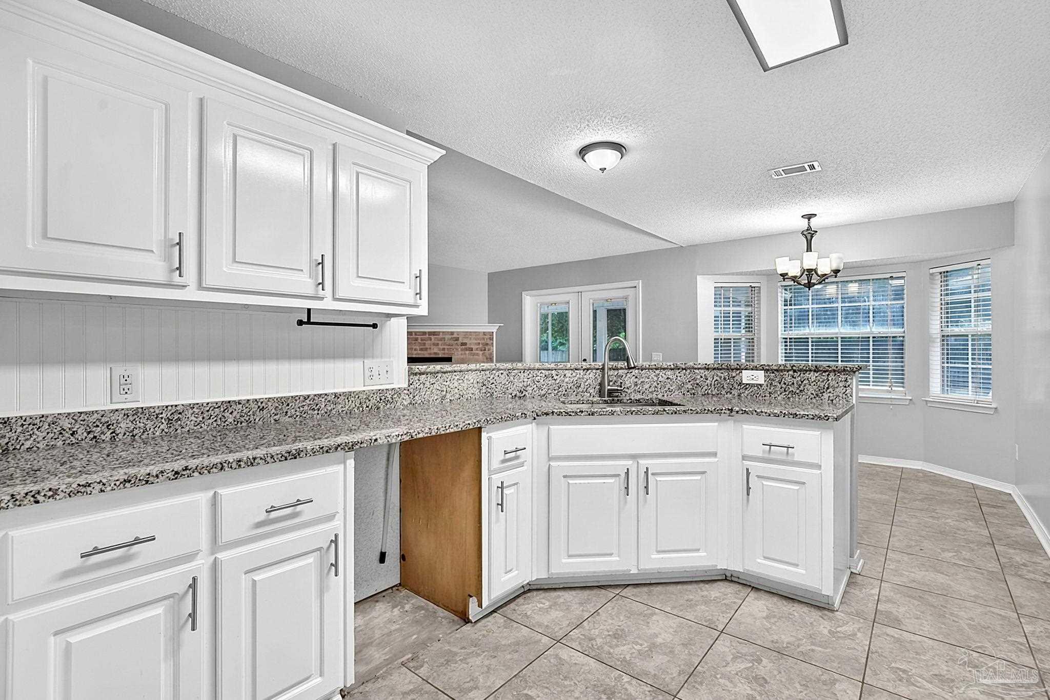 5015 Magnolia Ridge Ct
