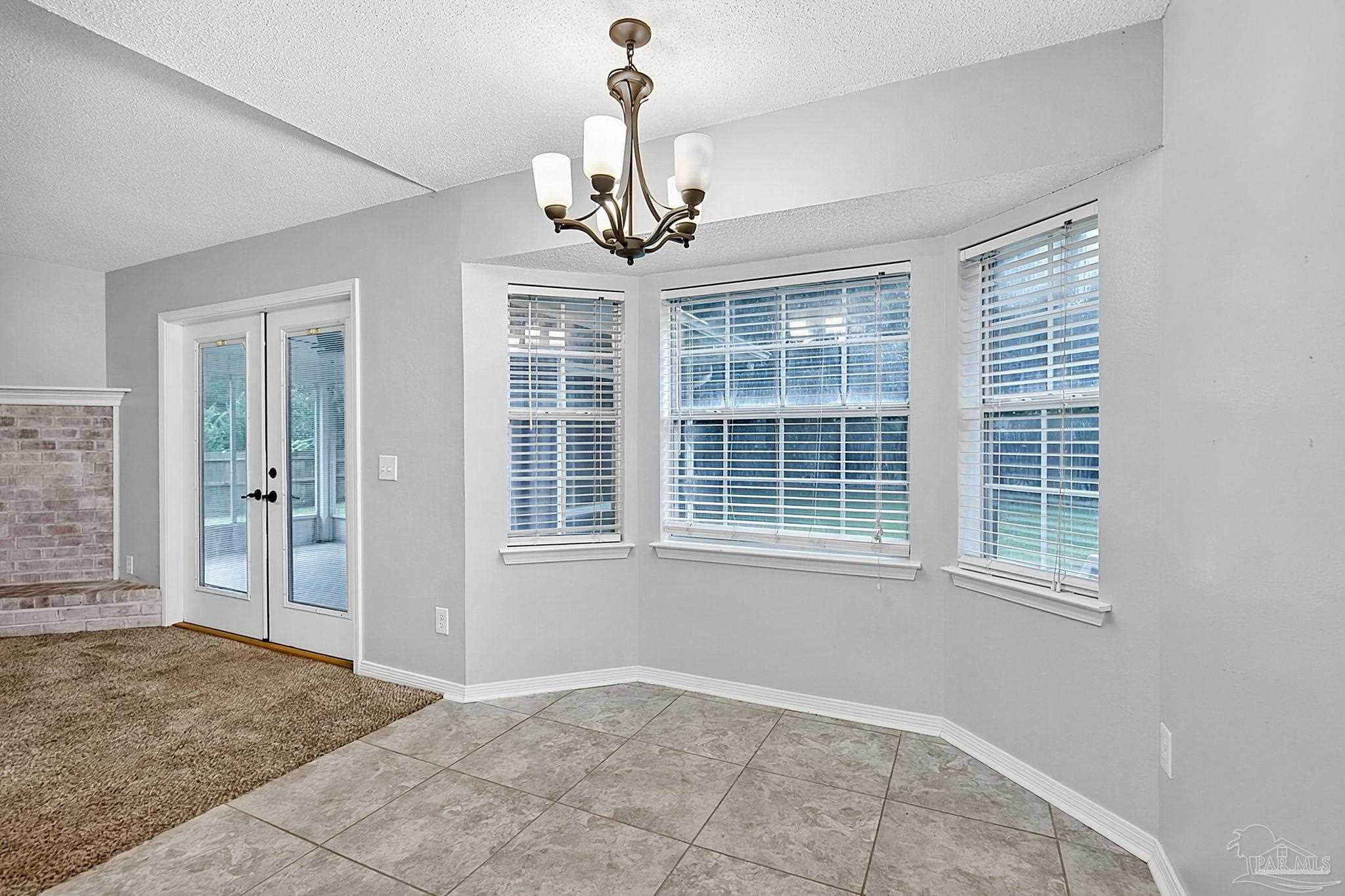5015 Magnolia Ridge Ct