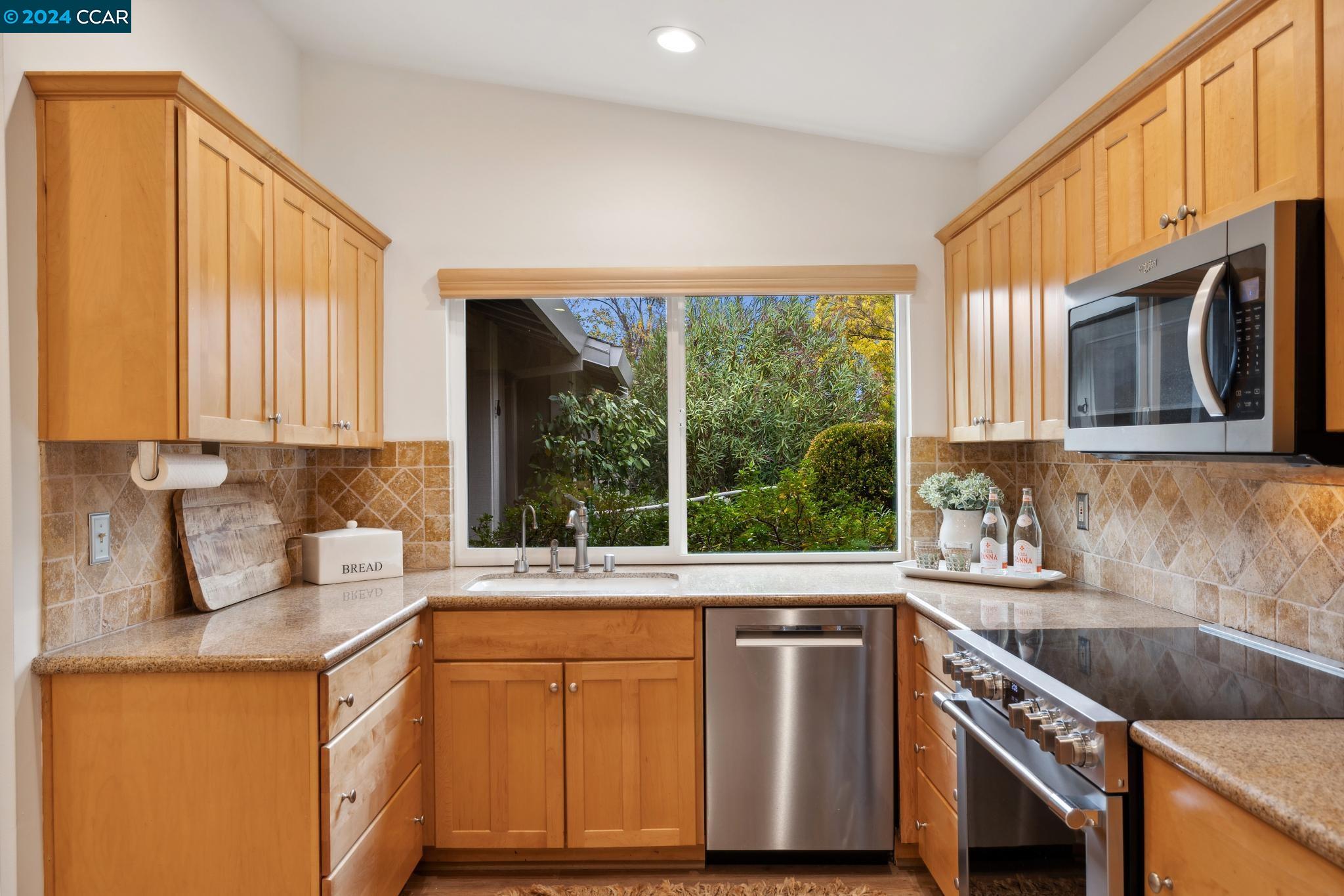 649 Terra California # 6