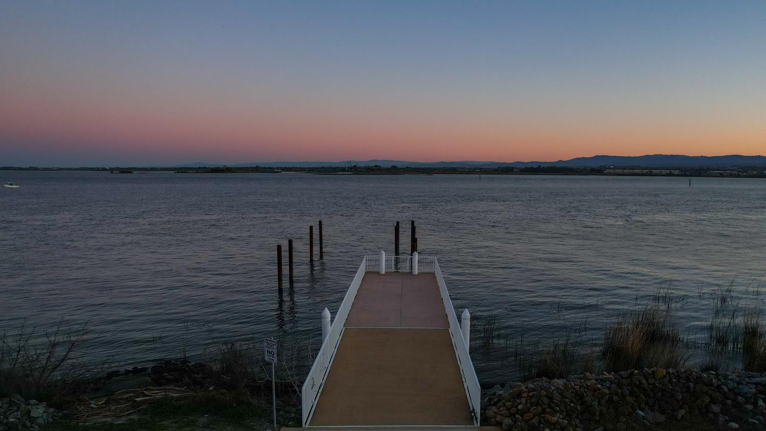 19900 Sherman Island Cross Rd