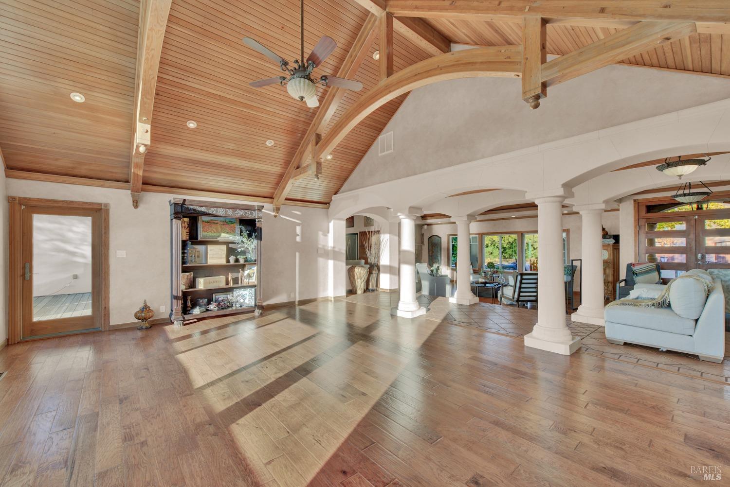 5066 Clayton Rd