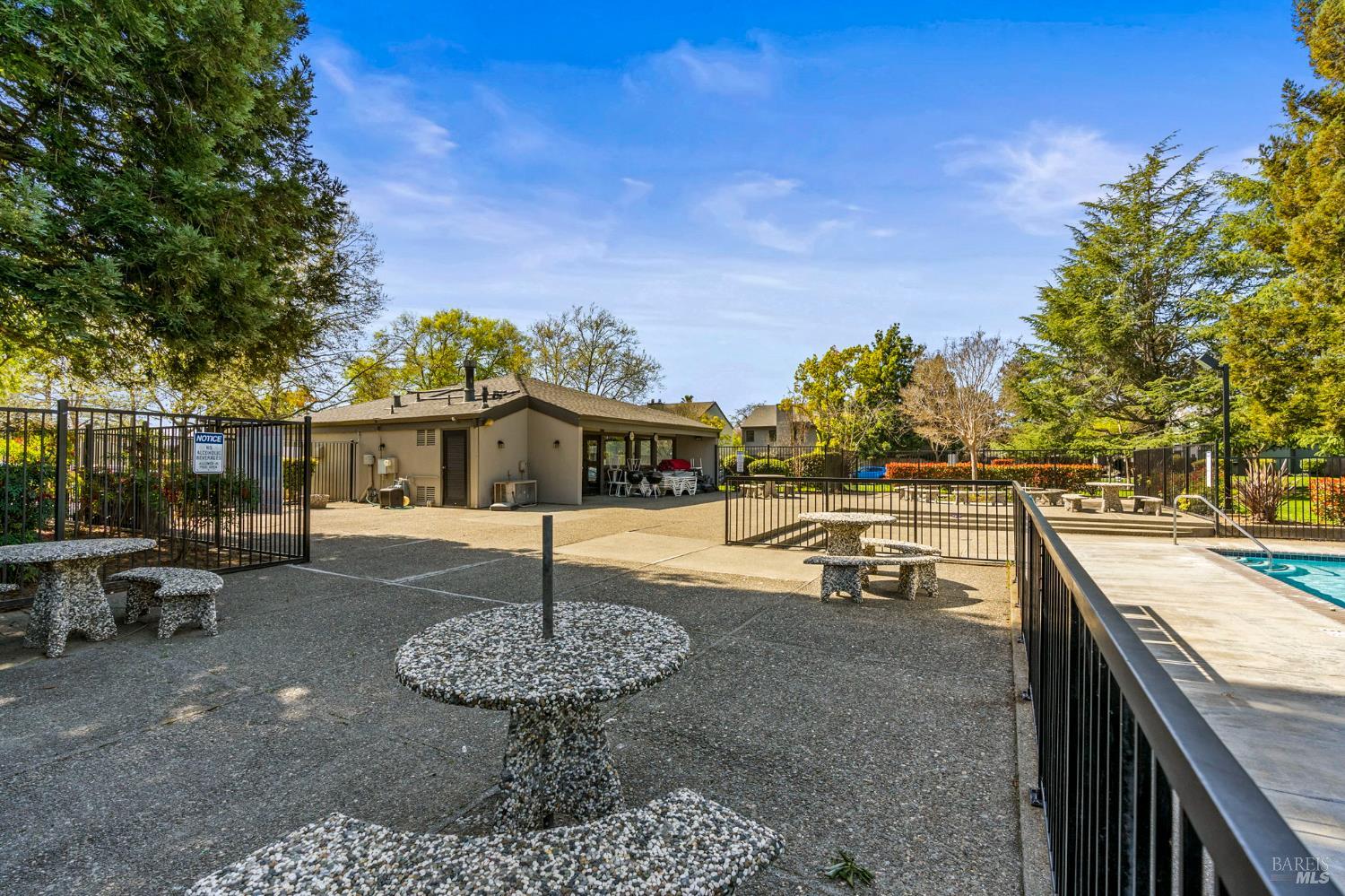 3482 Shelter Creek Drive
