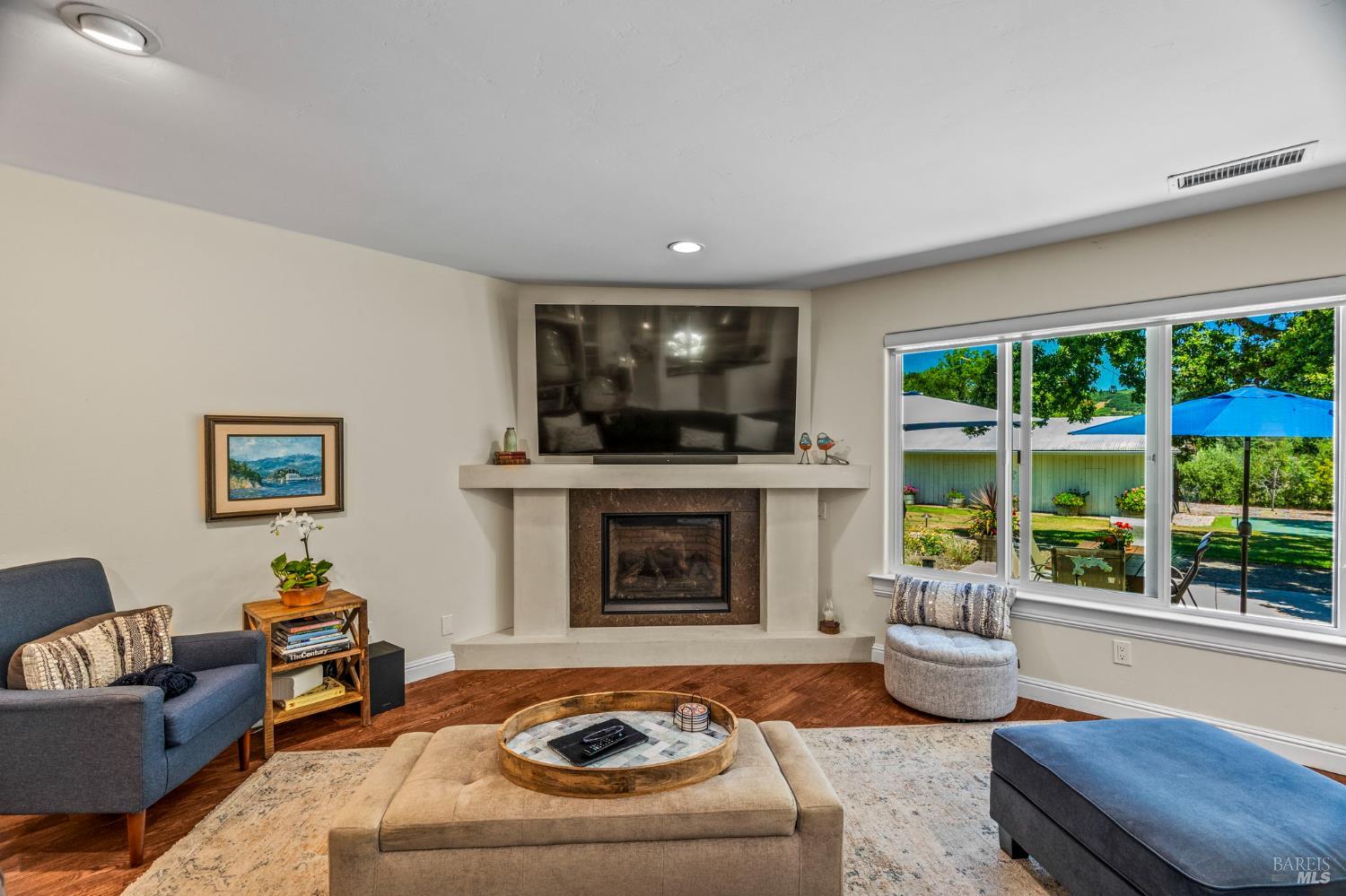 17201 Arnold Drive