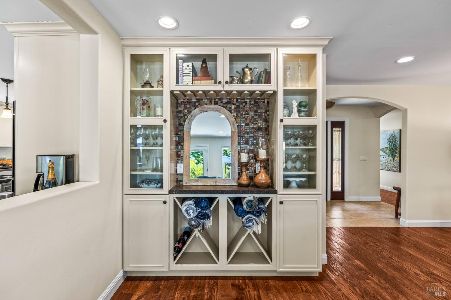 17201 Arnold Drive