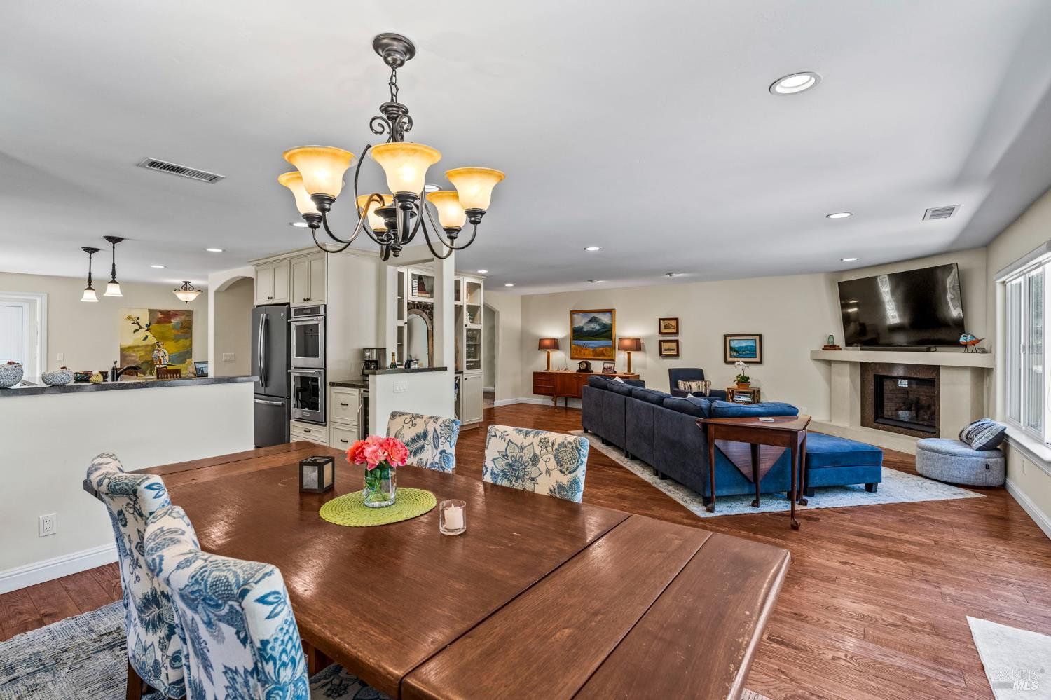 17201 Arnold Drive