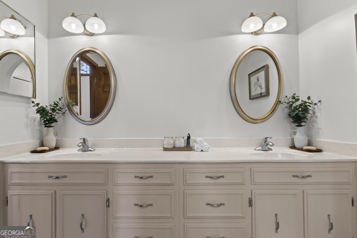 4069 Howell Ferry Road