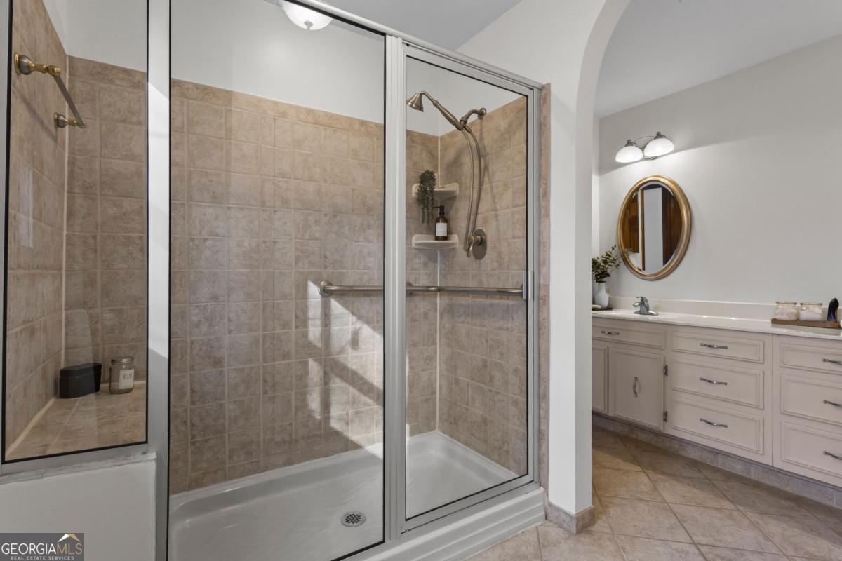 4069 Howell Ferry Road