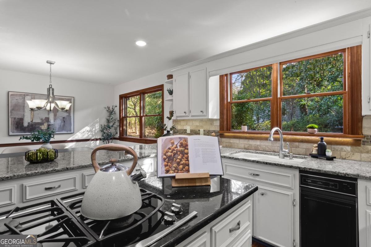 4069 Howell Ferry Road