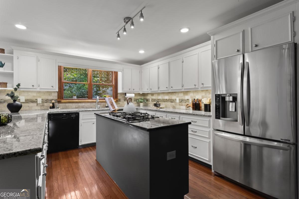 4069 Howell Ferry Road