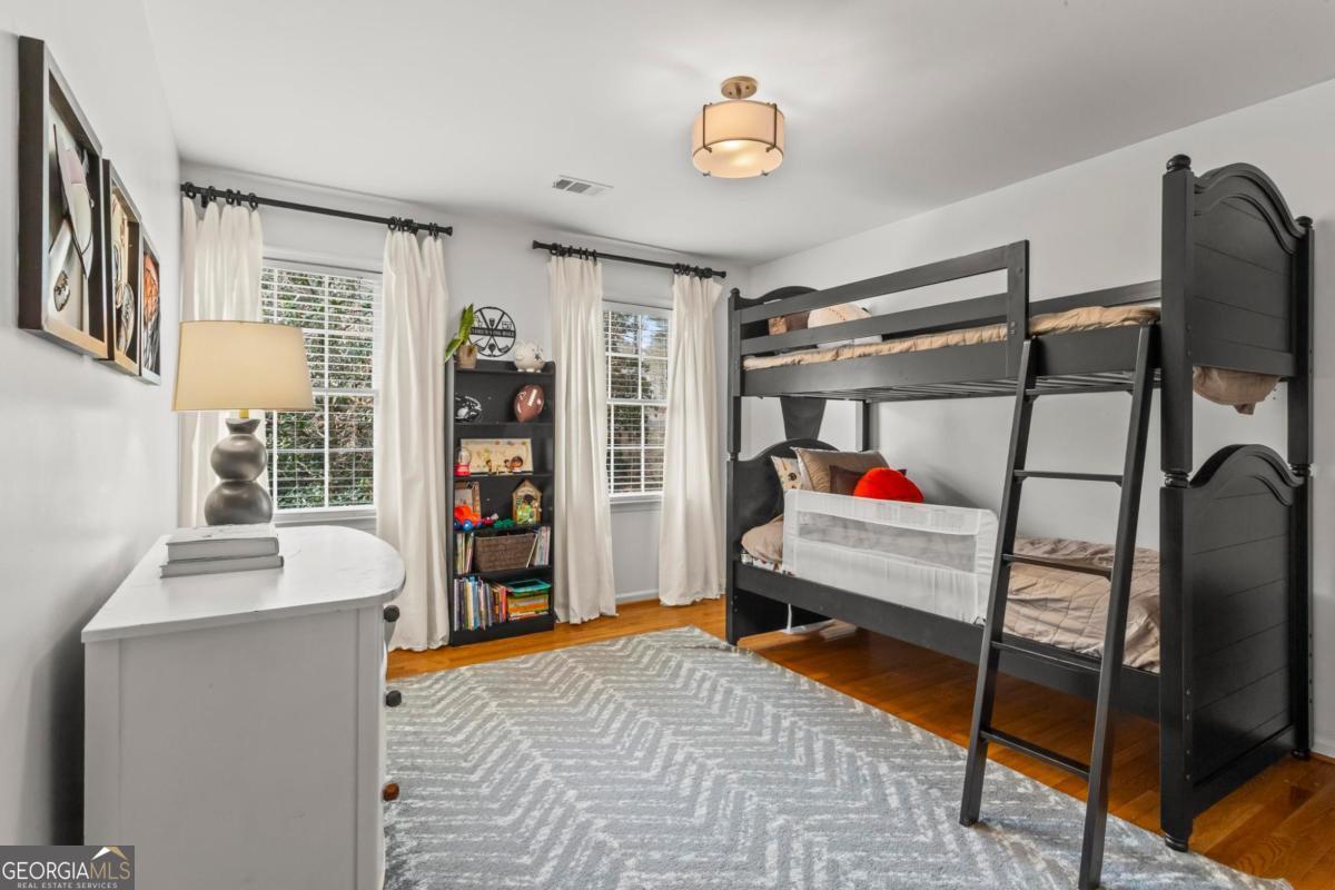 4061 River Cliff Chase