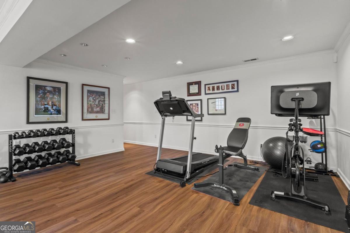 4061 River Cliff Chase