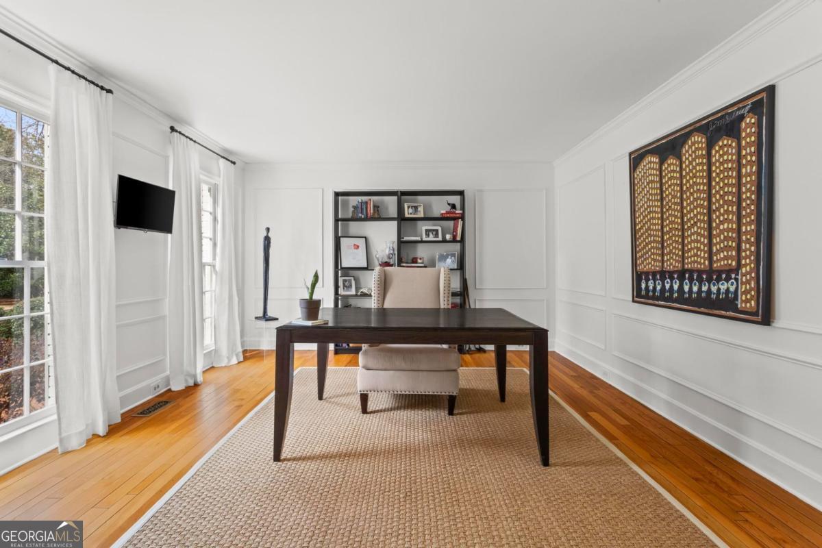 4061 River Cliff Chase