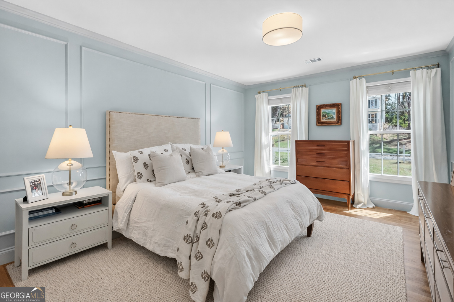 384 Lamplighter Lane SE