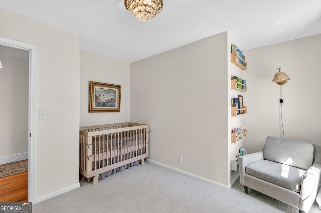 384 Lamplighter Lane SE