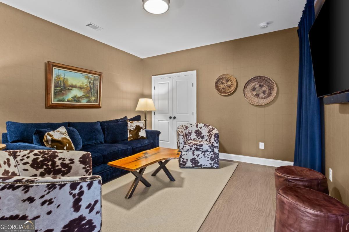 590 Ridgewater Drive