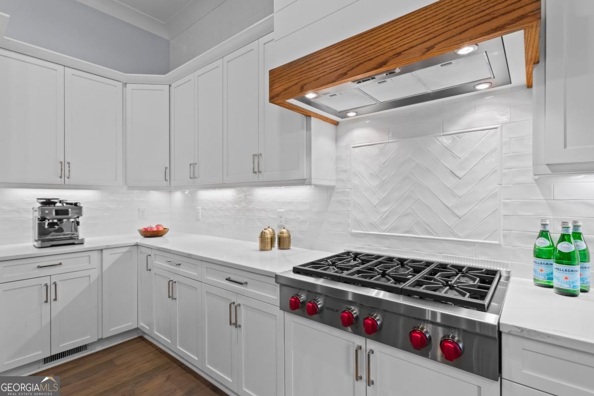 590 Ridgewater Drive