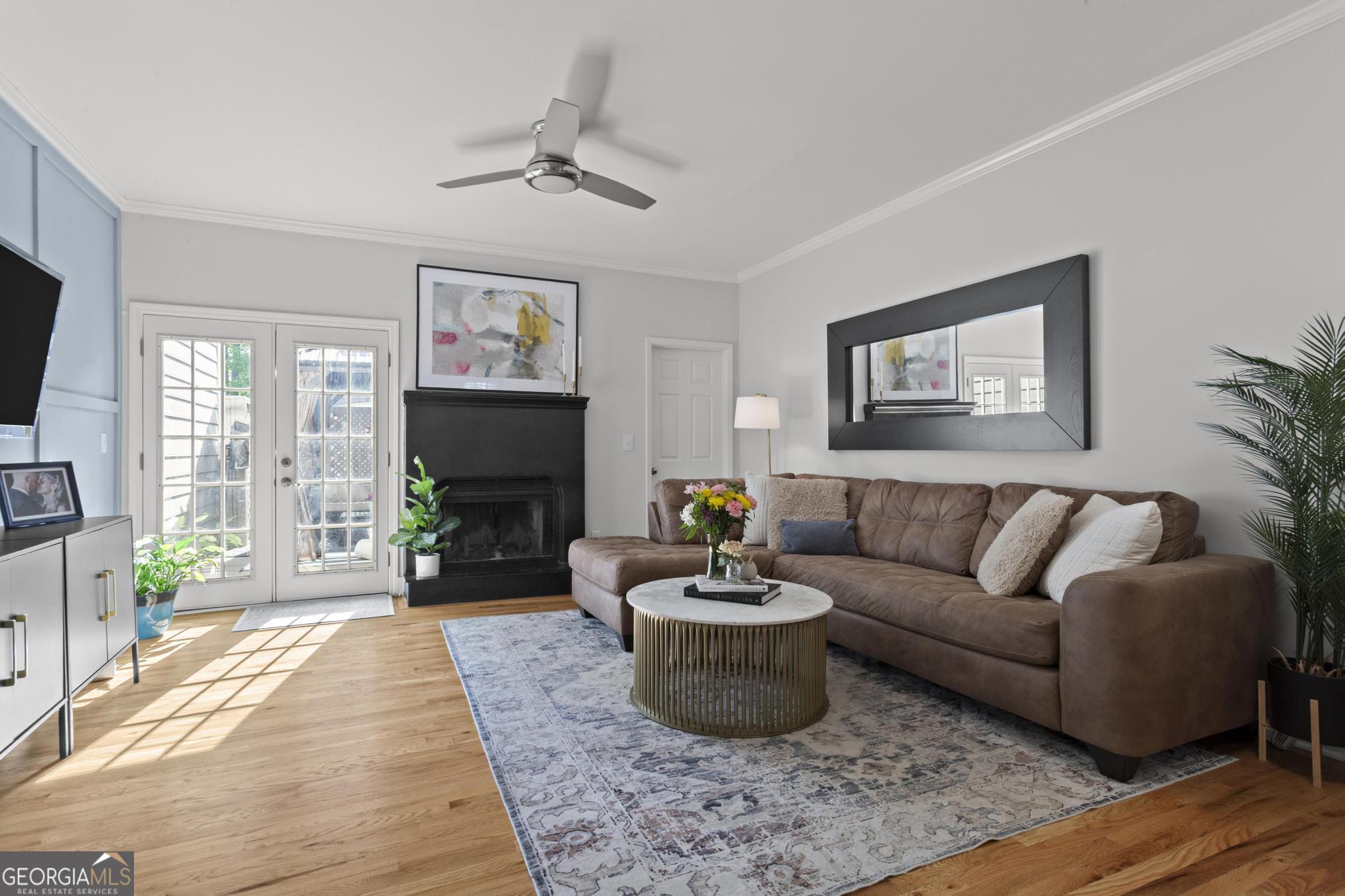 4051 Elm Street