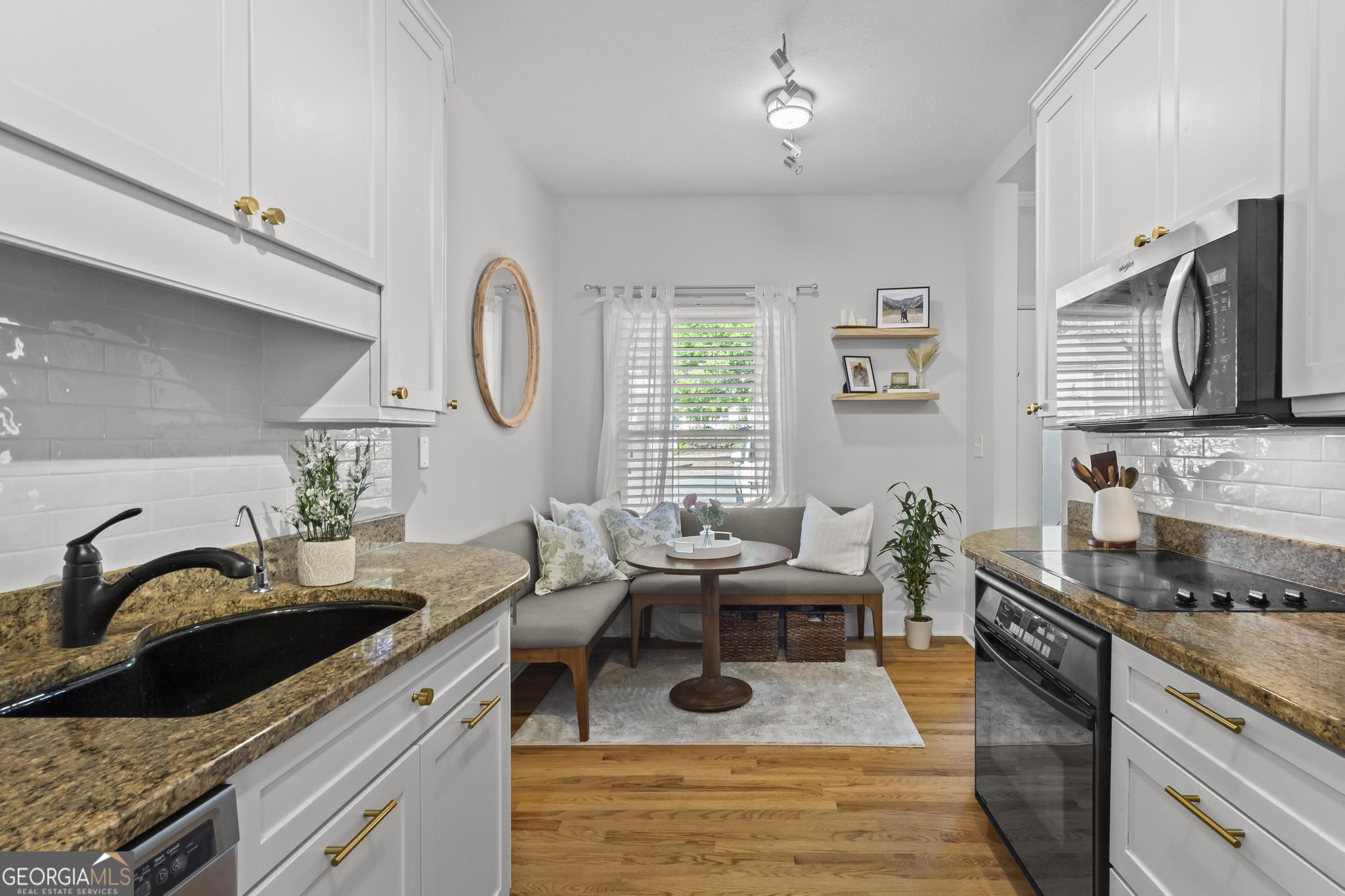 4051 Elm Street