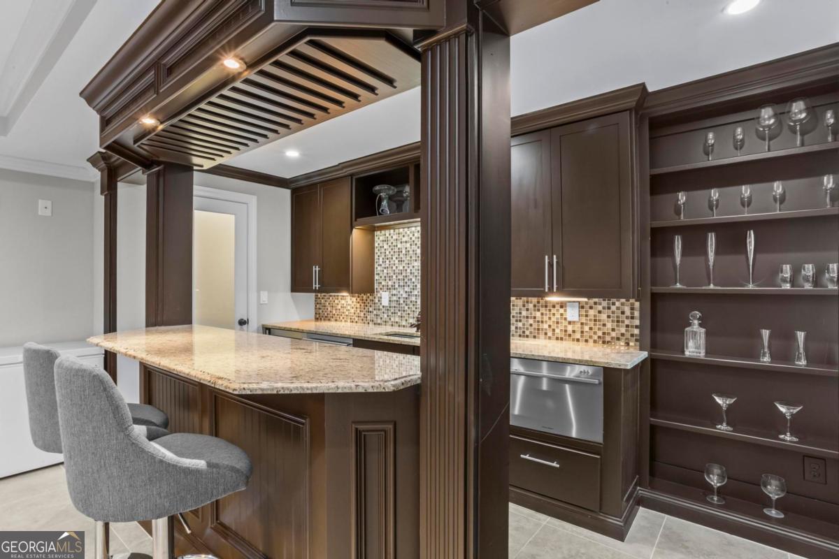 3755 Riverly Trace