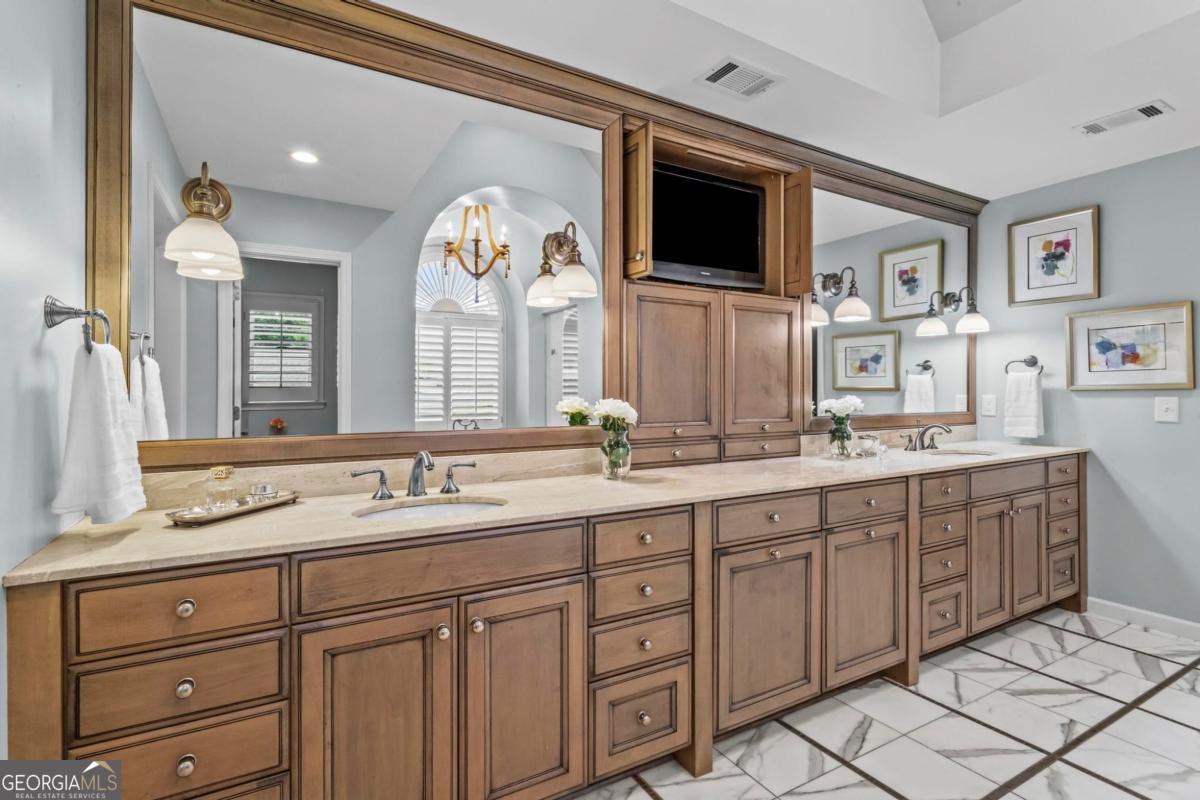 1165 Chasewood Trail