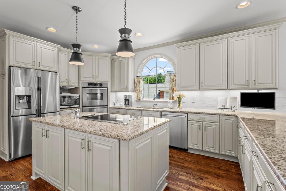 1165 Chasewood Trail