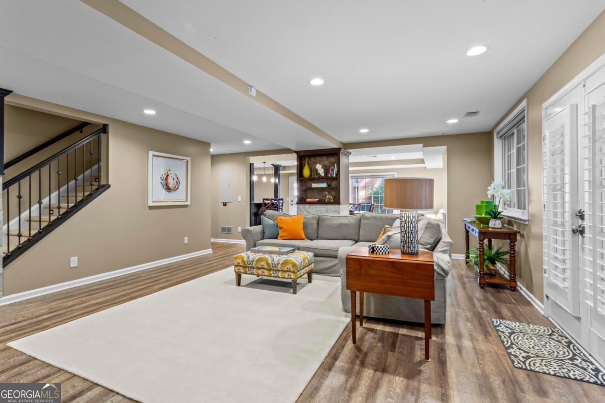 1165 Chasewood Trail