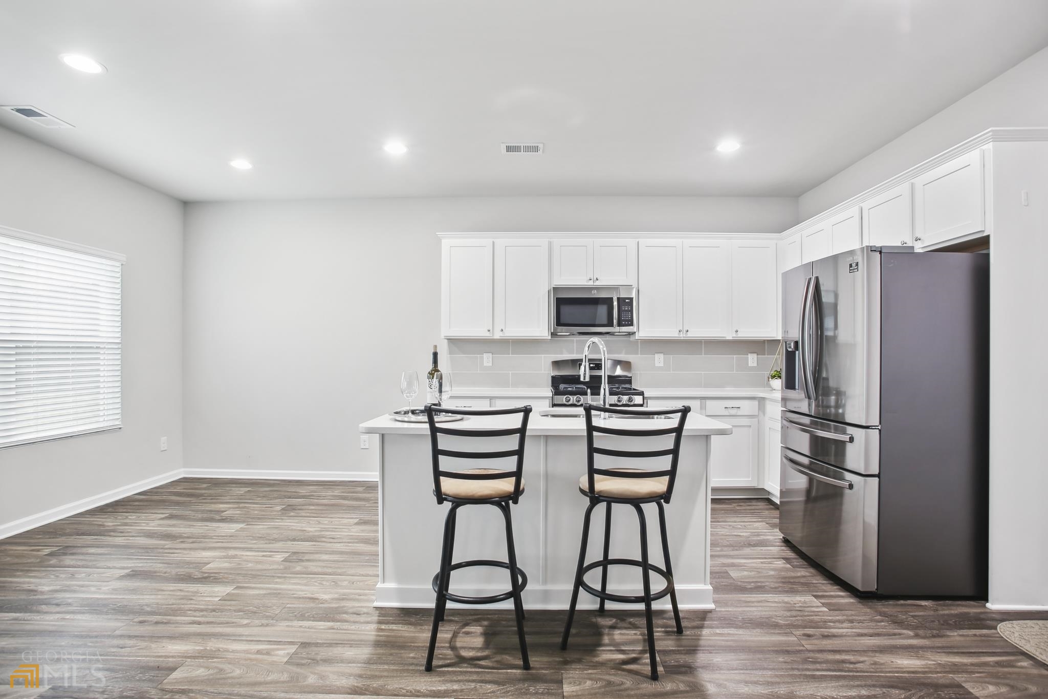 325 Winston Circle