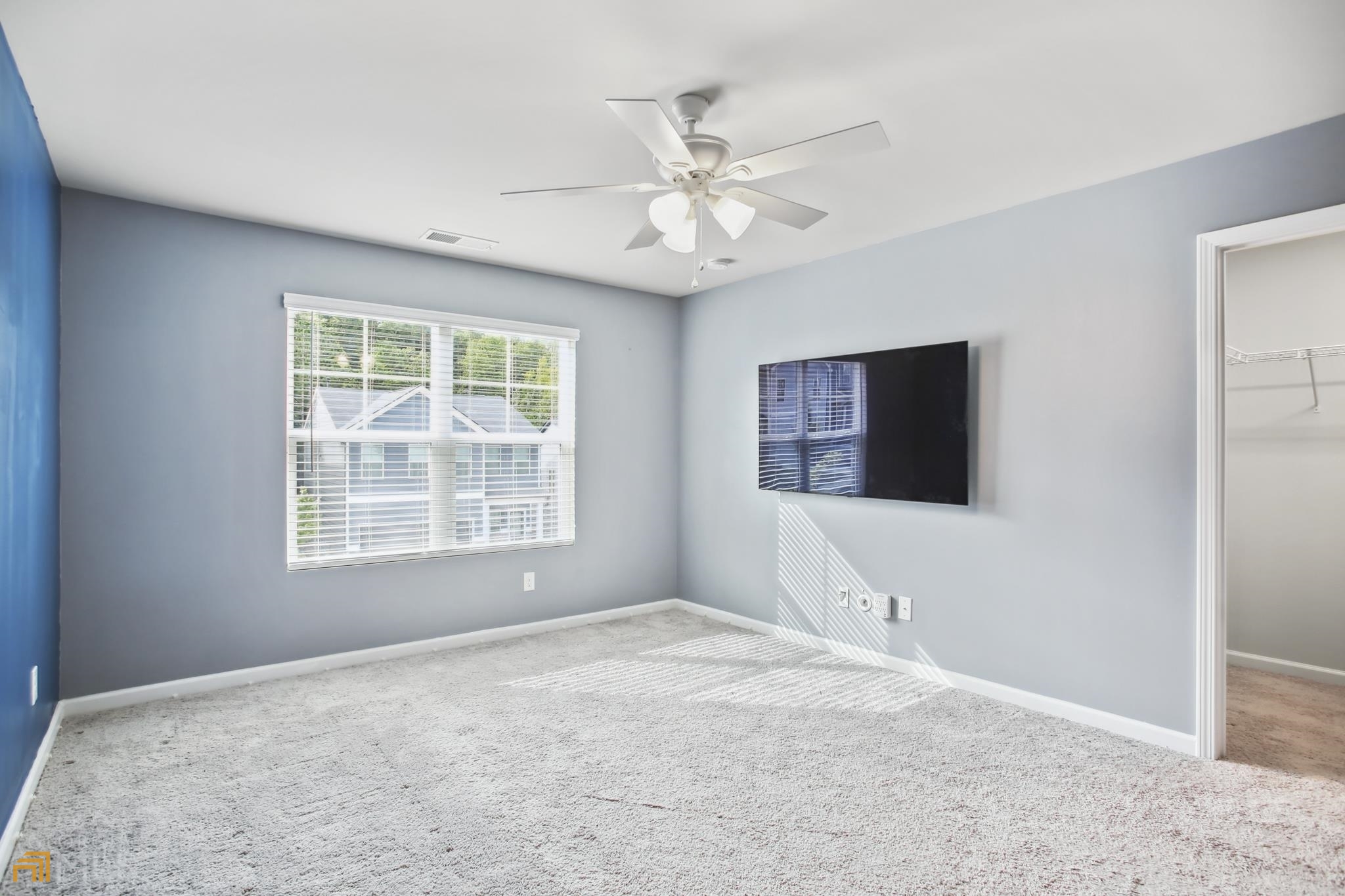 325 Winston Circle