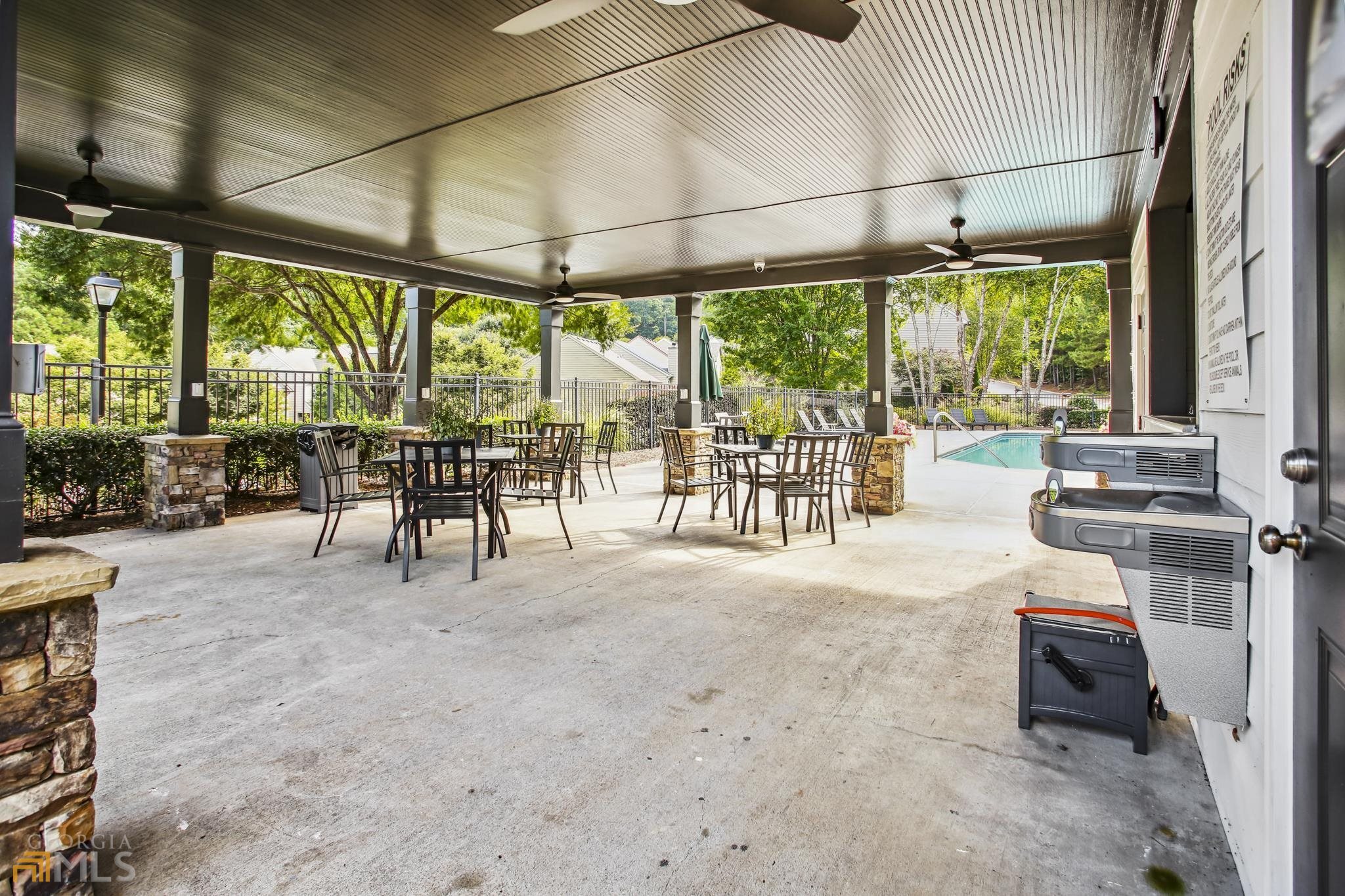 325 Winston Circle