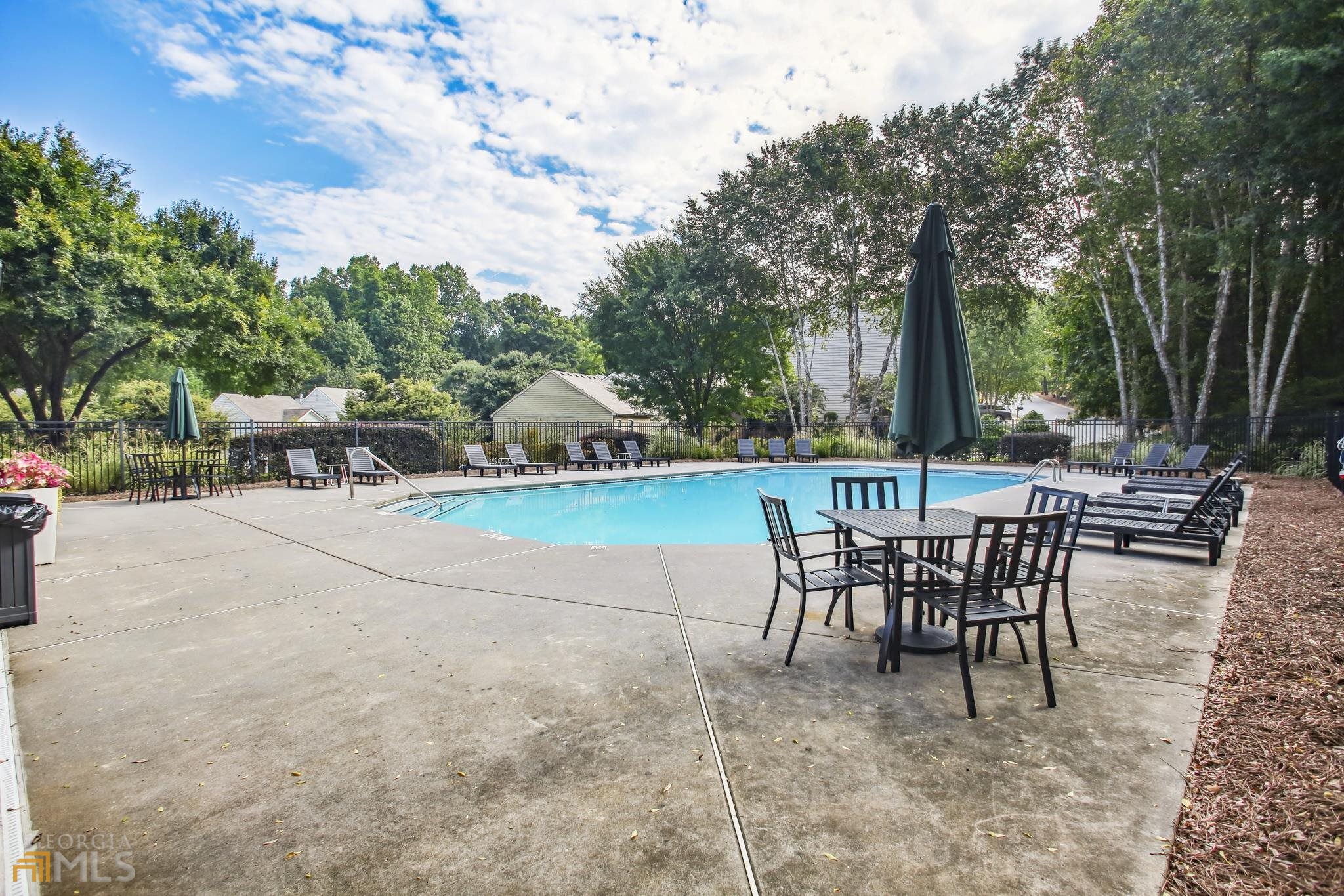 325 Winston Circle
