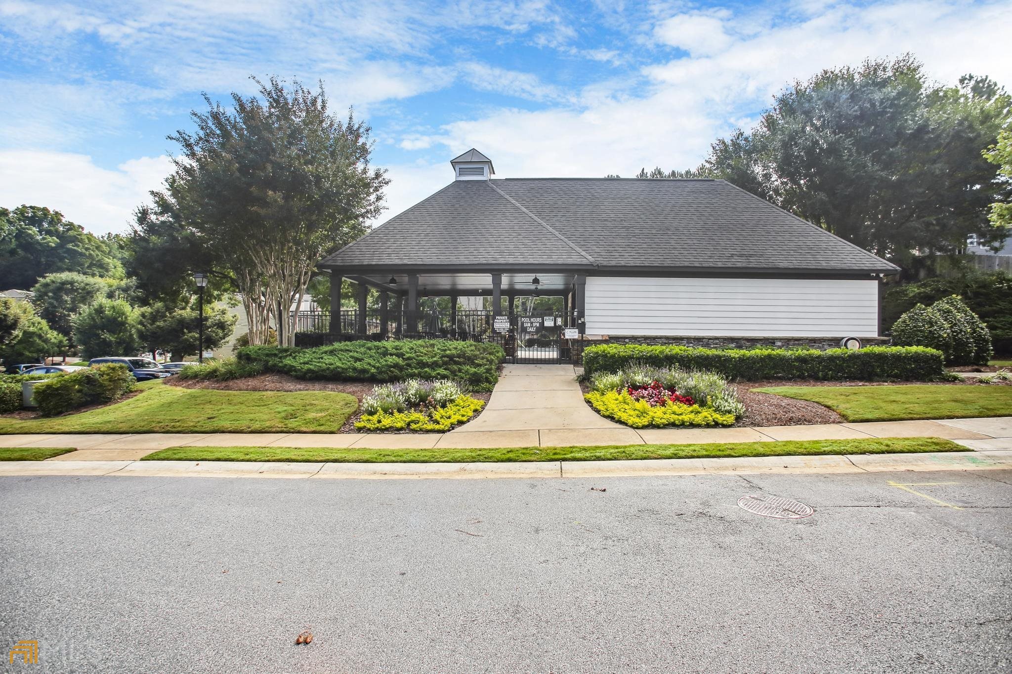 325 Winston Circle