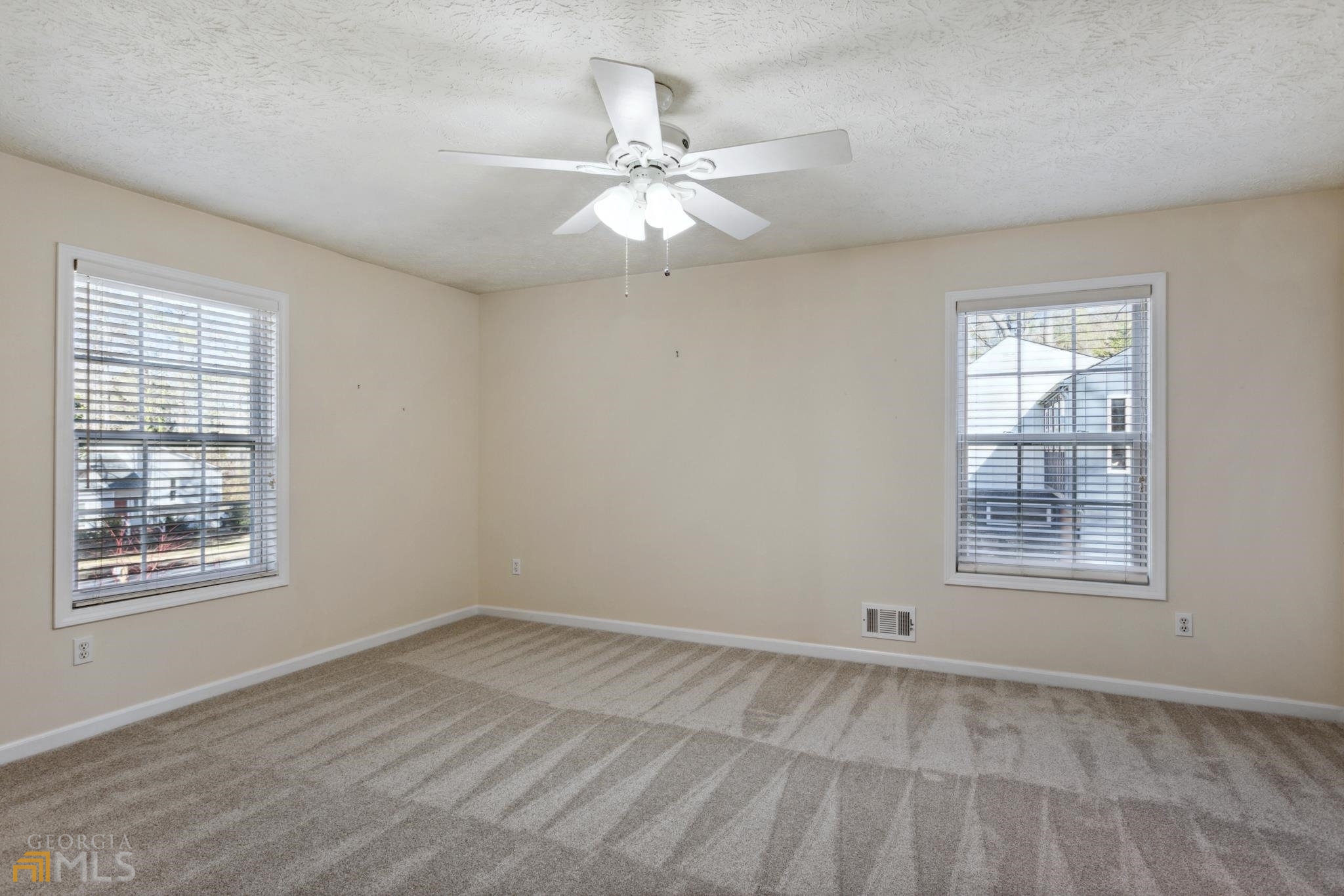 2740 Timberline Road