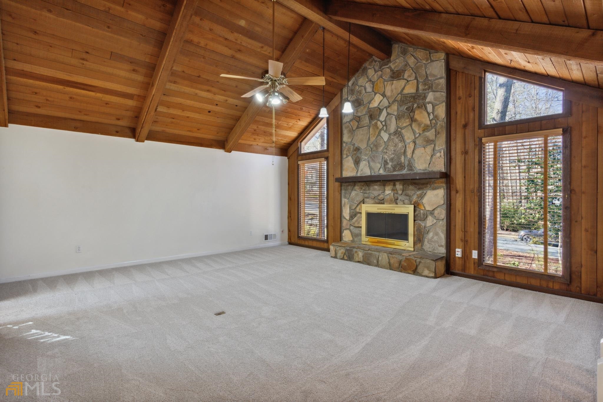2740 Timberline Road