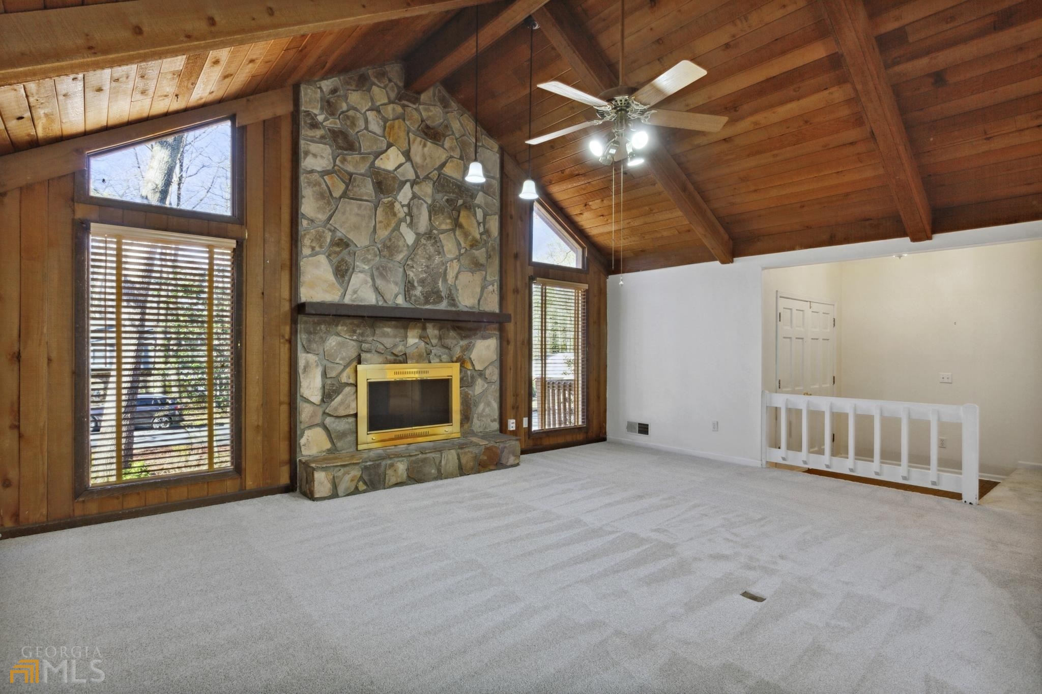 2740 Timberline Road