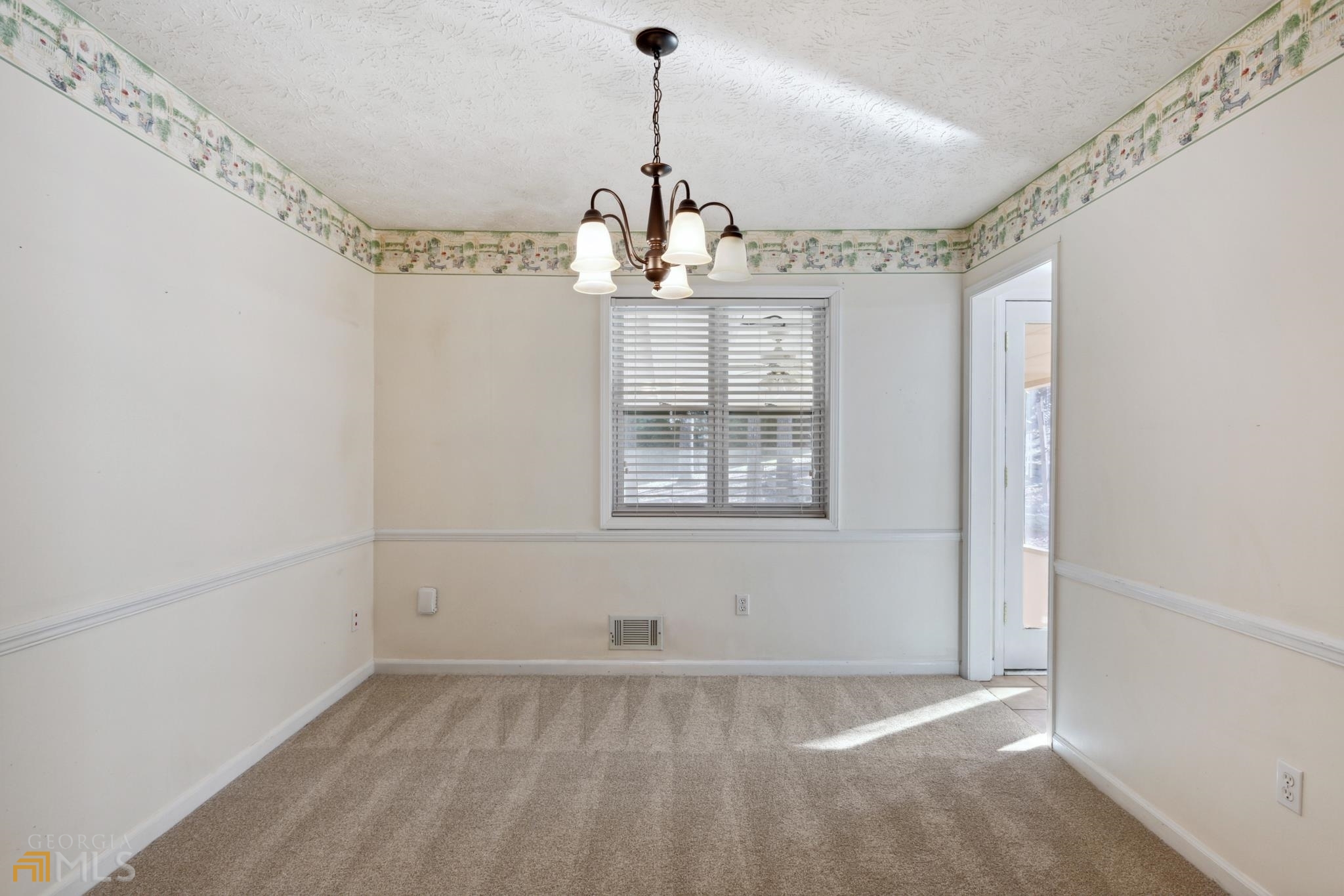 2740 Timberline Road