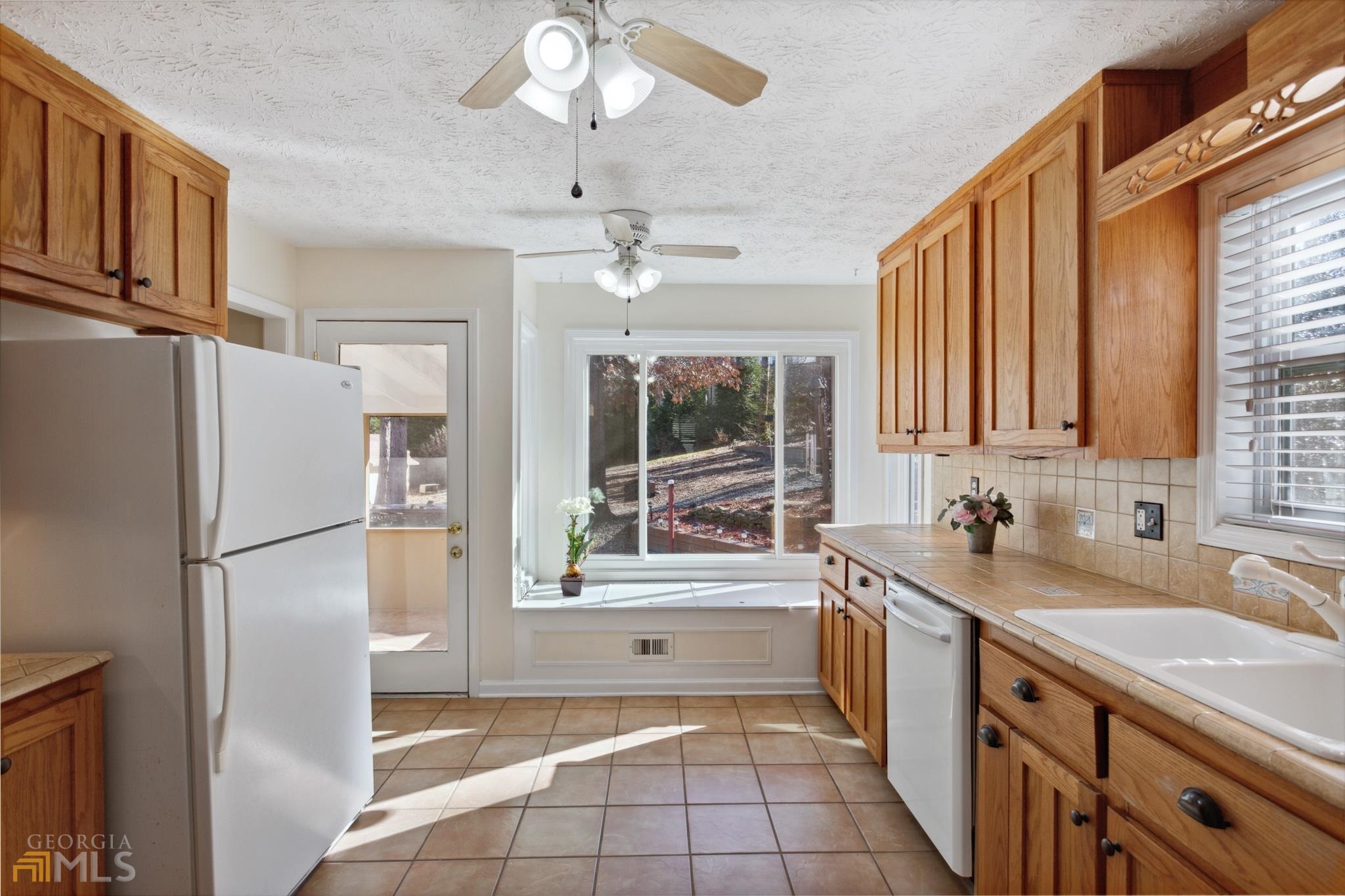 2740 Timberline Road