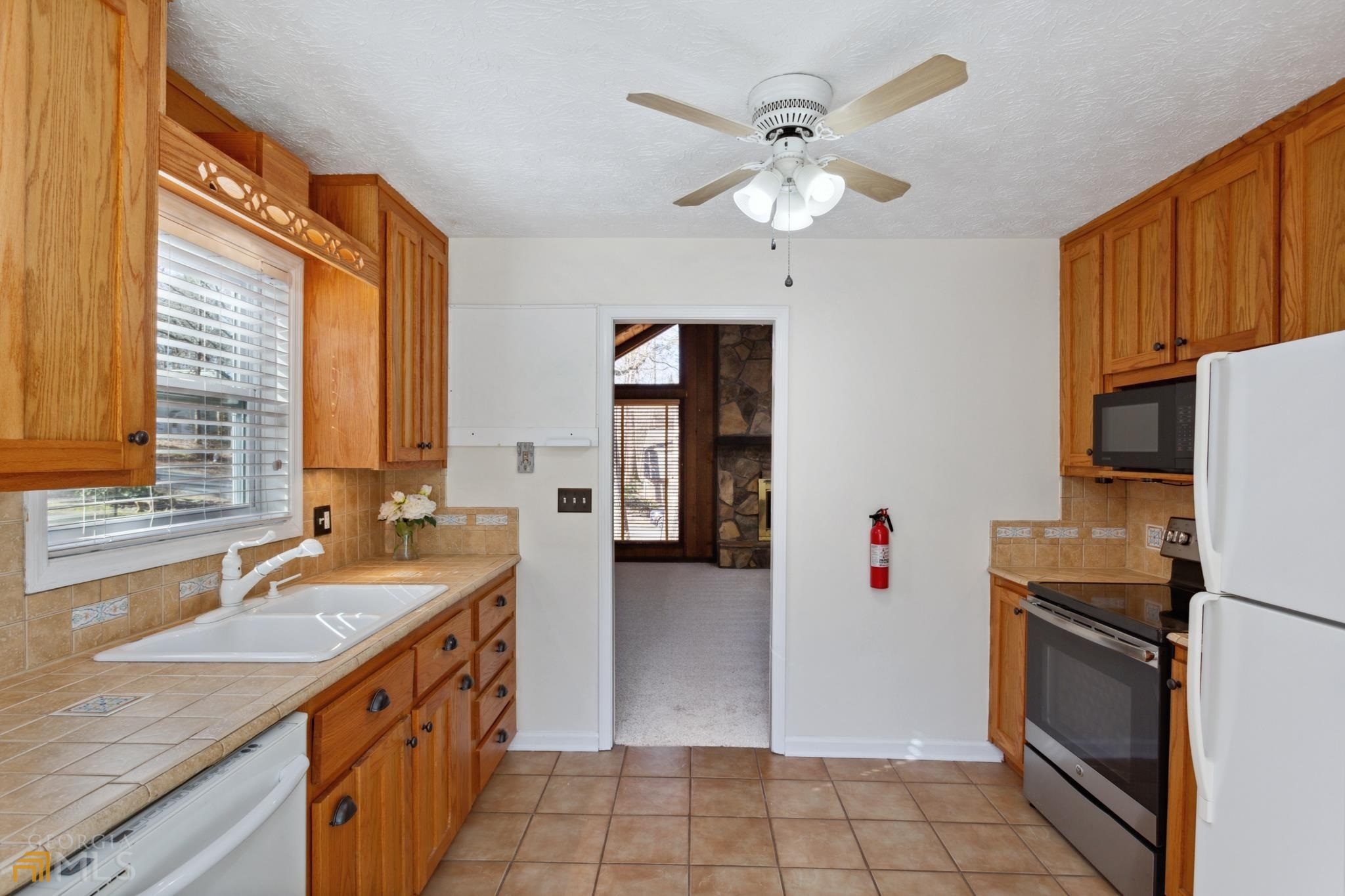 2740 Timberline Road