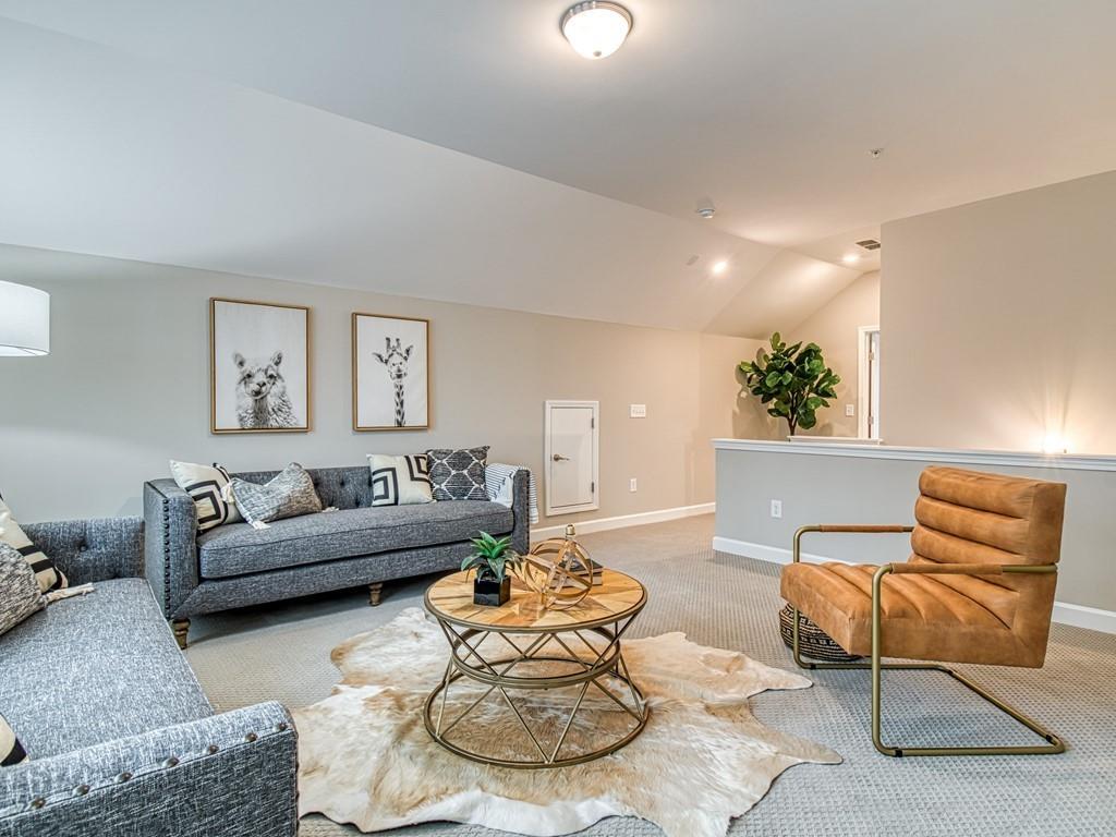 119 Redford Lane