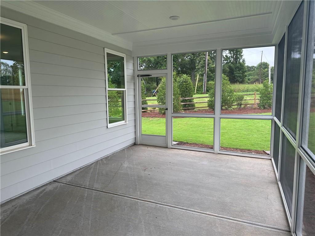 119 Redford Lane