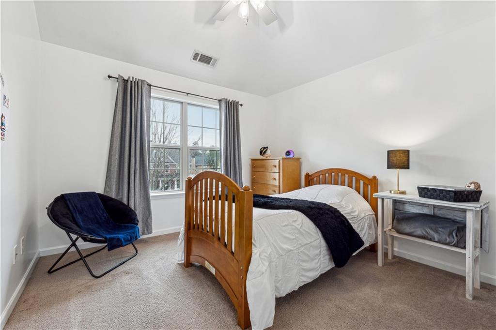 114 Lakestone Parkway