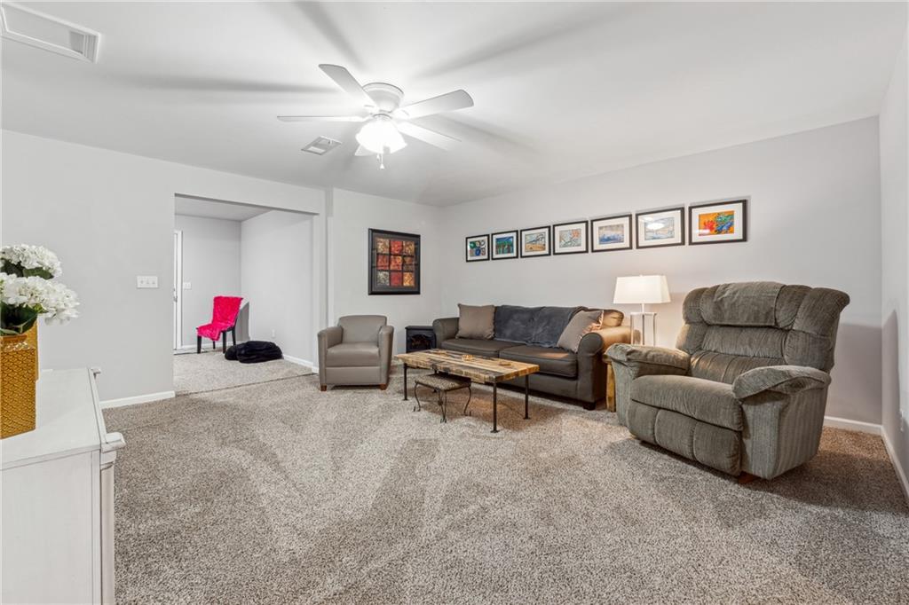 114 Lakestone Parkway