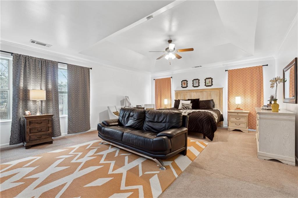 114 Lakestone Parkway