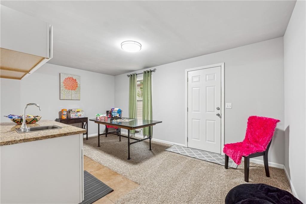 114 Lakestone Parkway