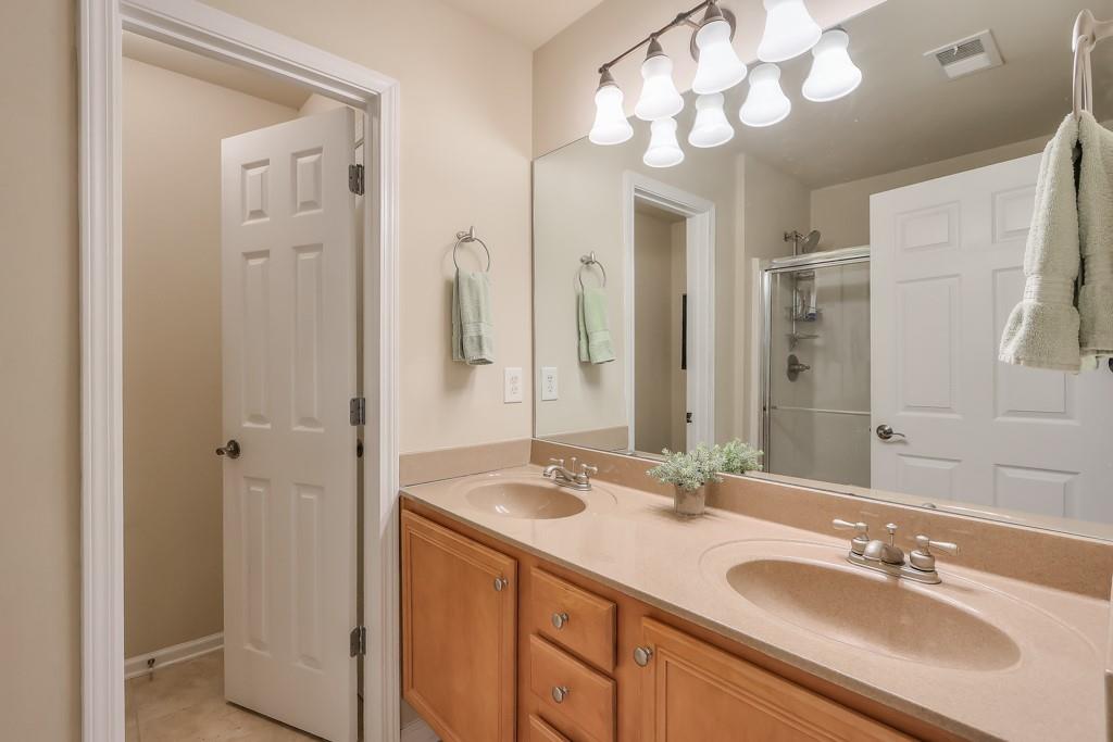 5185 Centennial Creek View NW