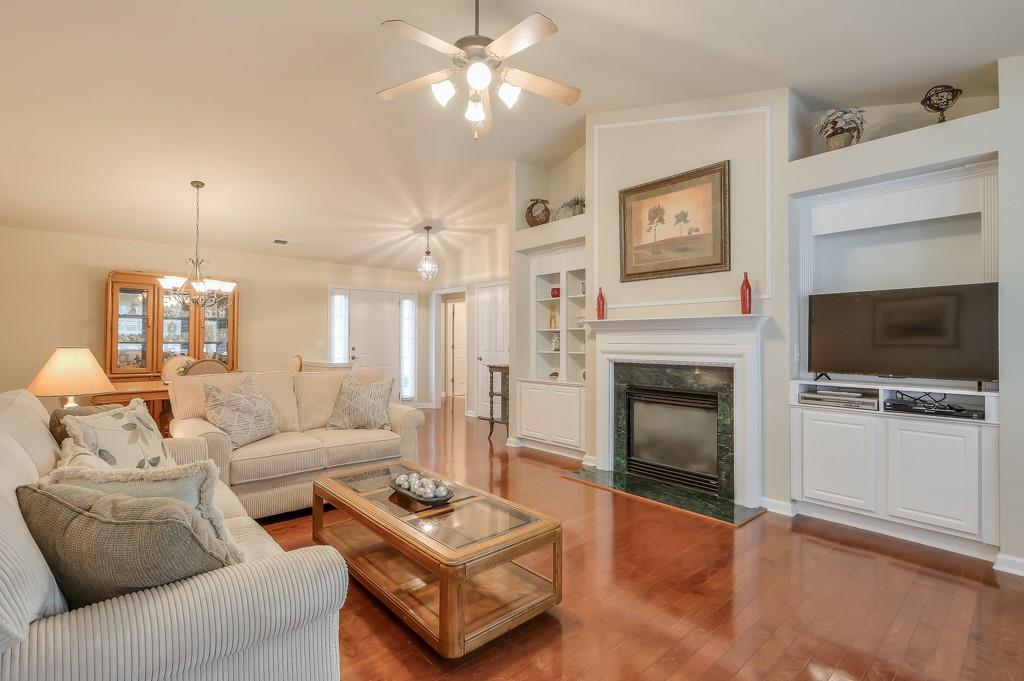 5185 Centennial Creek View NW