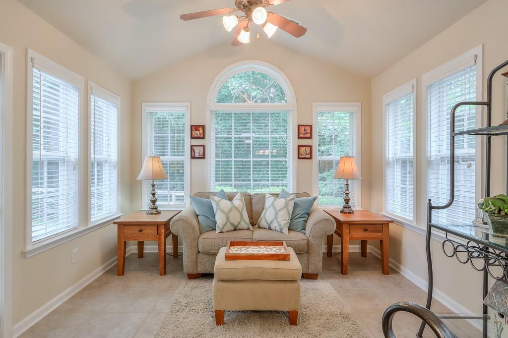 5185 Centennial Creek View NW