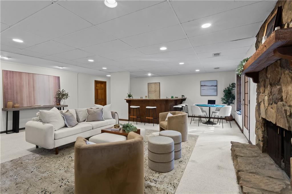 4069 Howell Ferry Road